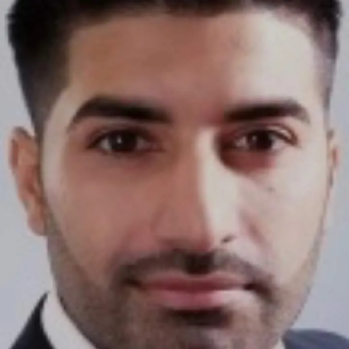 Konstantin Photo On Jungo Live