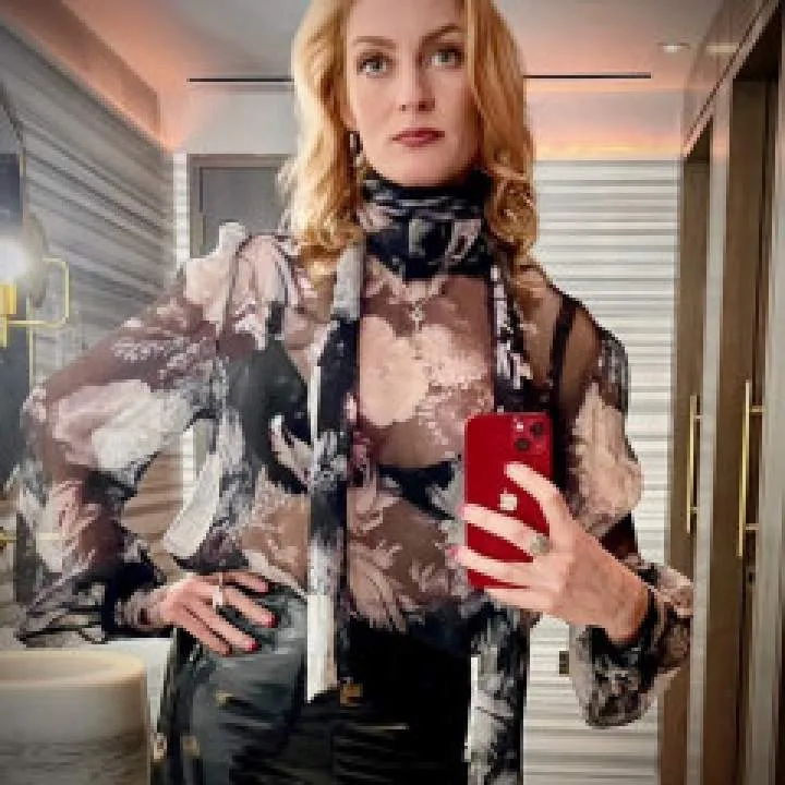 Mistress Anal Photo On Jungo Live