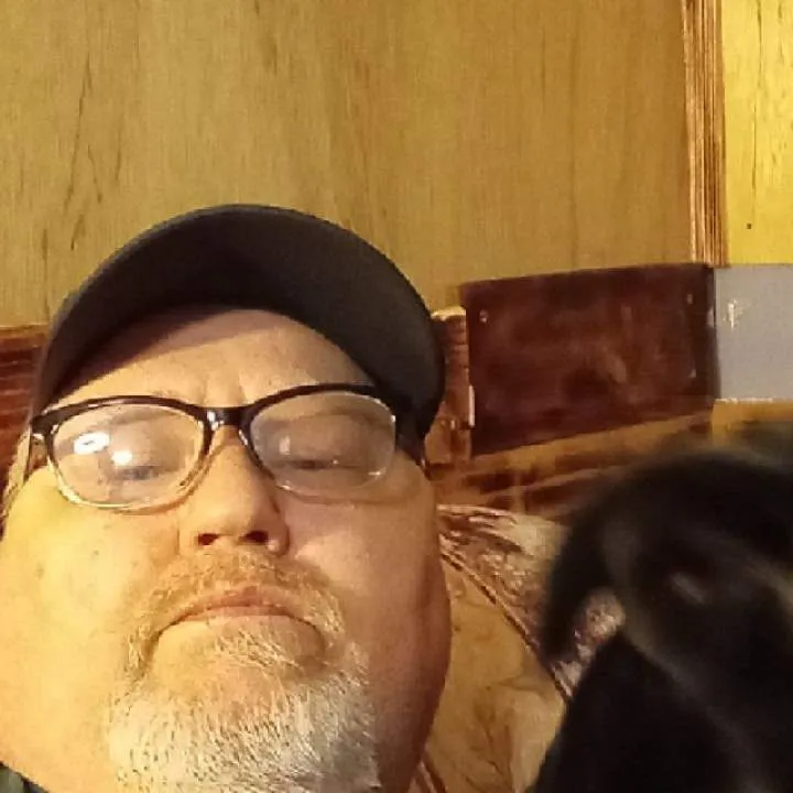 Longtounge9 Photo On Jungo Live