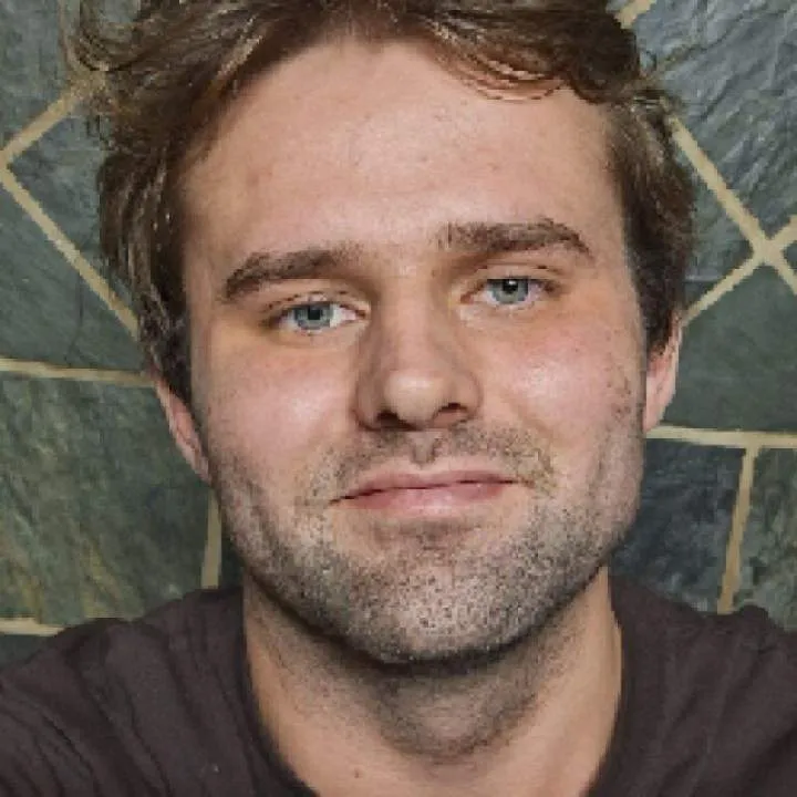 Willem Photo On Jungo Live