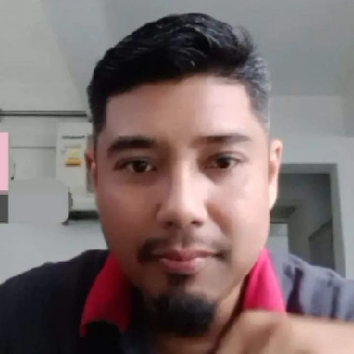 Aaronjb........ Photo On Jungo Live