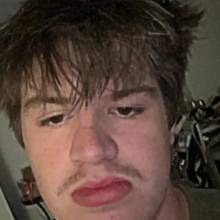 Kameronlol Photo On Jungo Live