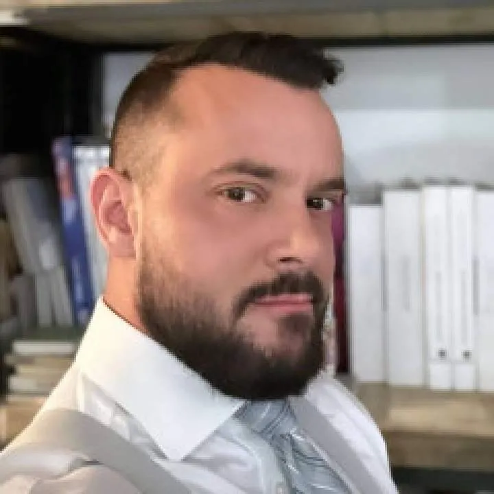 Chris Photo On Jungo Live