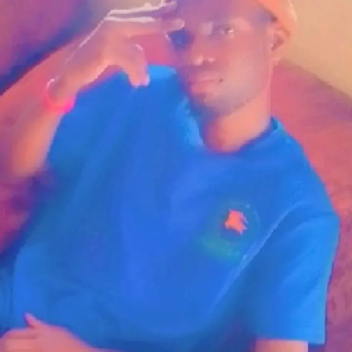 Rexbrown Photo On Jungo Live