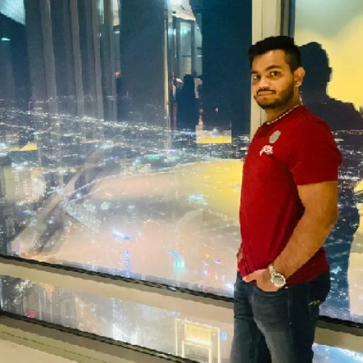 Max Photo On Jungo Live