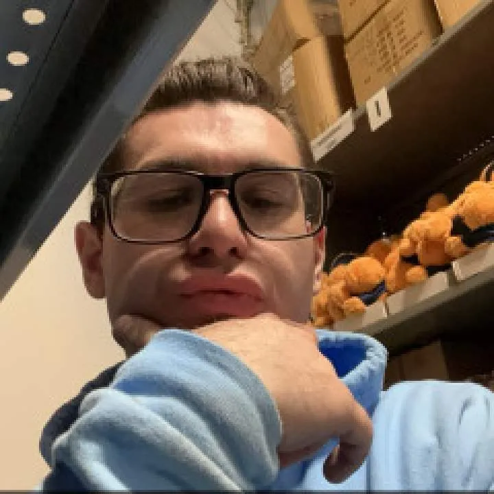 James M Photo On Jungo Live