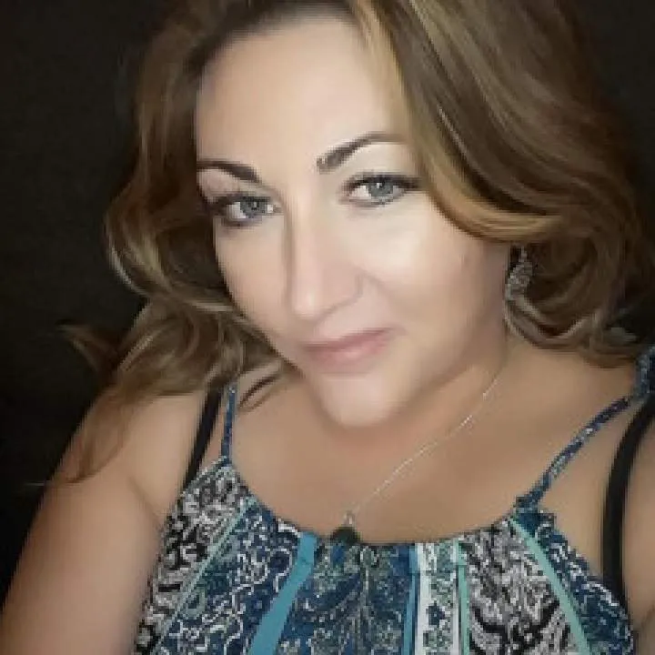 Angelina Photo On Jungo Live