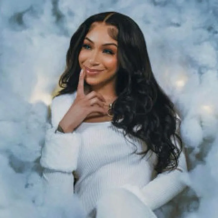 Kayla Photo On Jungo Live