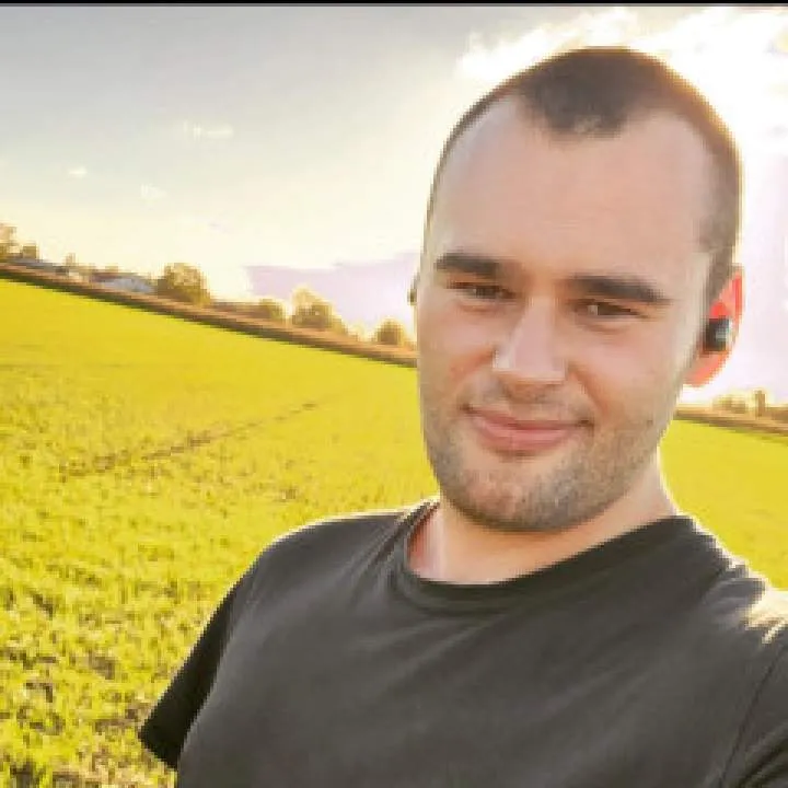 Sebi........ Photo On Jungo Live