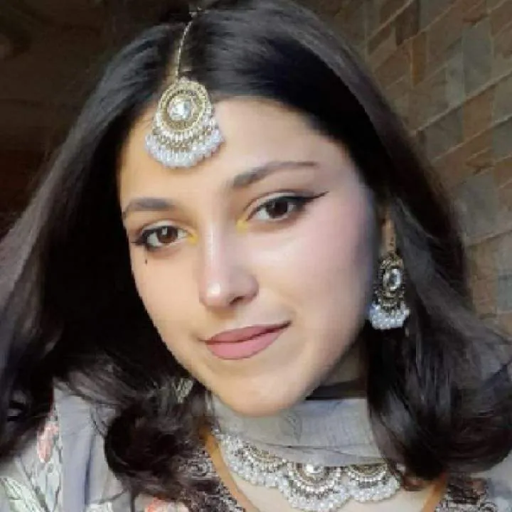 Devi Photo On Jungo Live