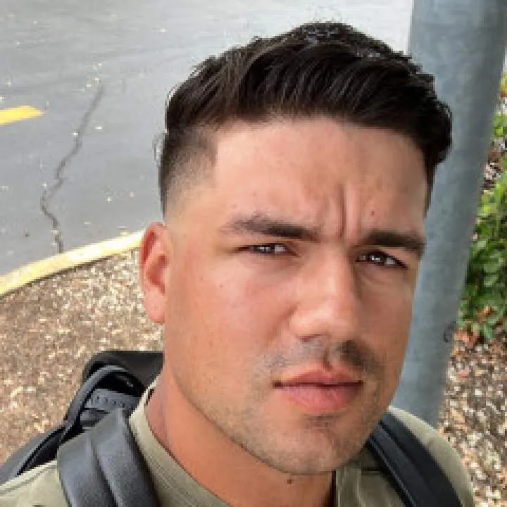 G_knox Photo On Jungo Live