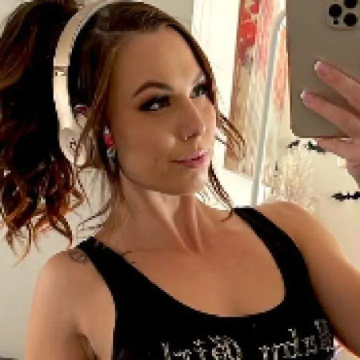 Lison Photo On Jungo Live