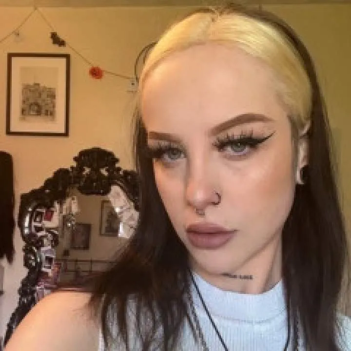 Misschloe Photo On Jungo Live