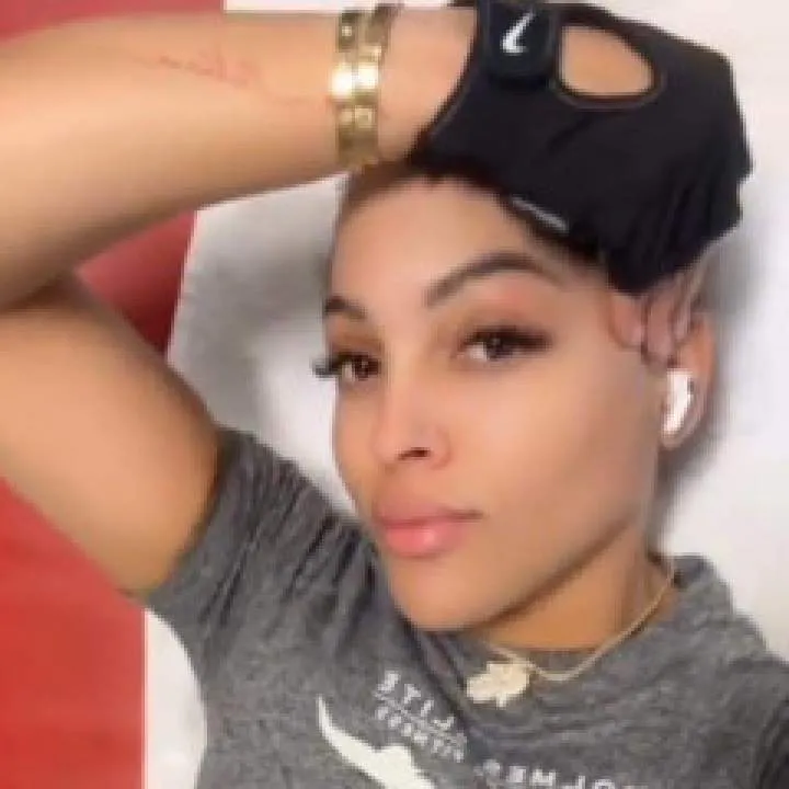 Chloe Photo On Jungo Live