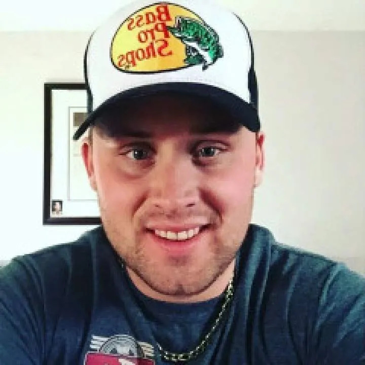 Favour James Photo On Jungo Live