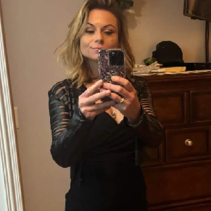 Desire Photo On Jungo Live