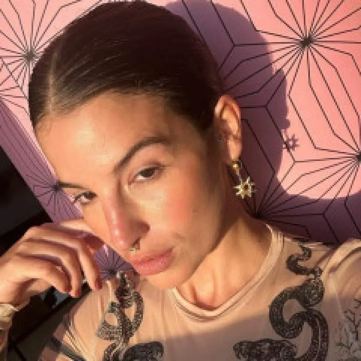 Nora Photo On Jungo Live