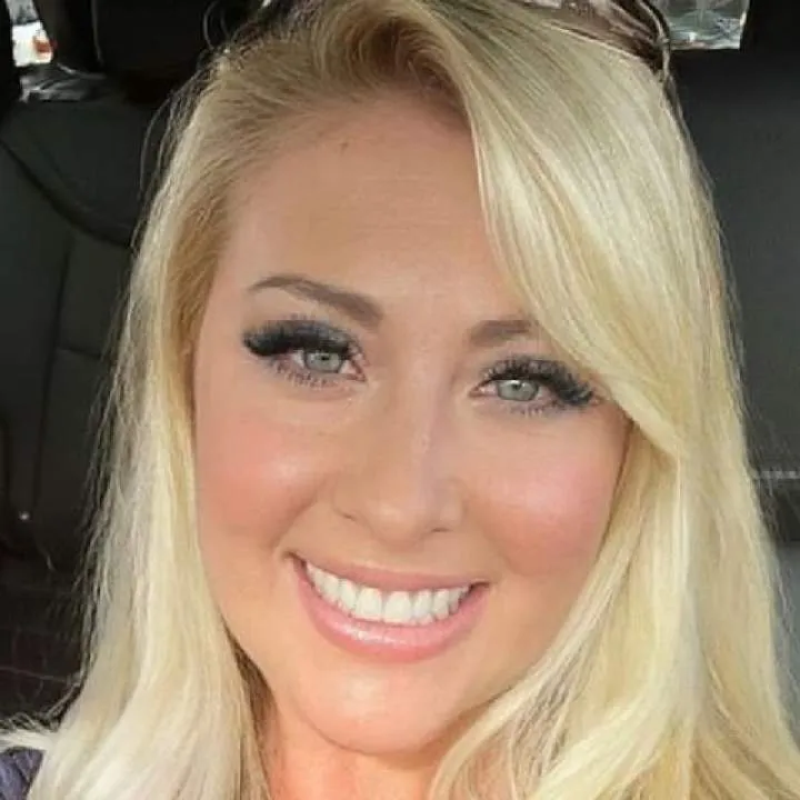 Elizabeth Photo On Jungo Live