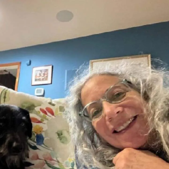 Leticia Photo On Jungo Live