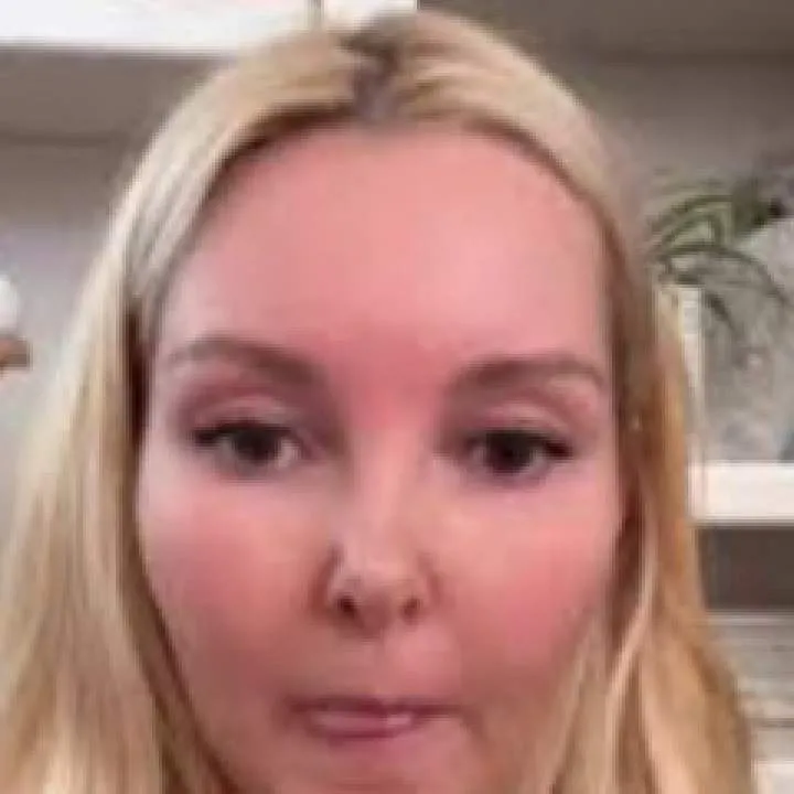 Anna Photo On Jungo Live