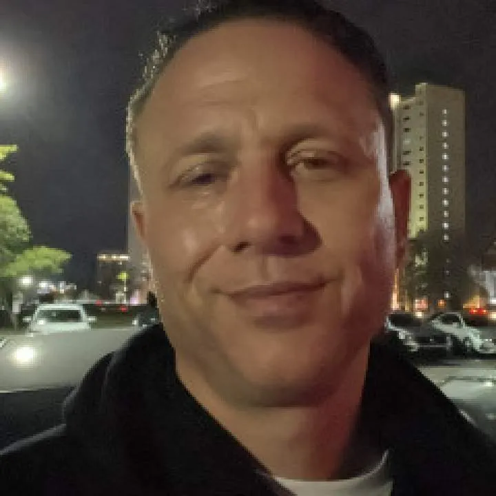 Mykl........hit........meup.... Photo On Jungo Live