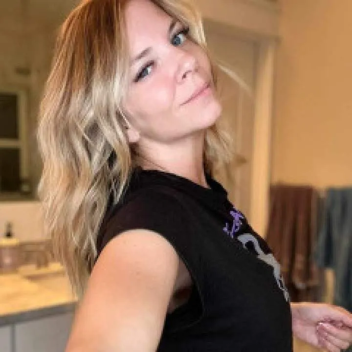 Lisa Photo On Jungo Live