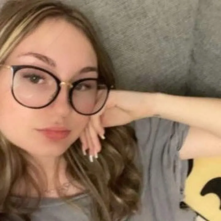 Emily Photo On Jungo Live