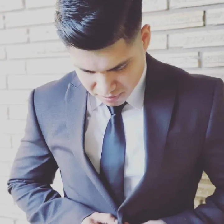 Robert Photo On Jungo Live