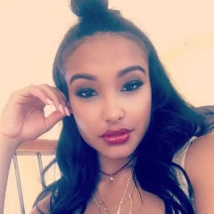 Anita Photo On Jungo Live