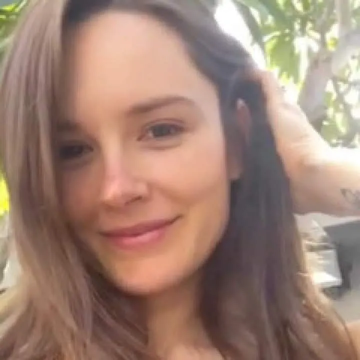 Rosee Photo On Jungo Live