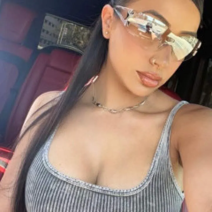 Mistressamanda17 Photo On Jungo Live