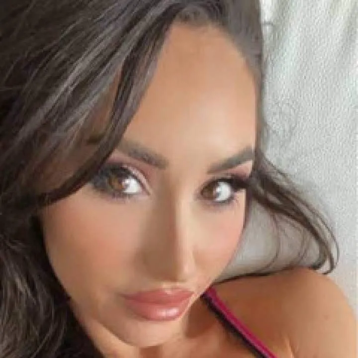 Mary Photo On Jungo Live