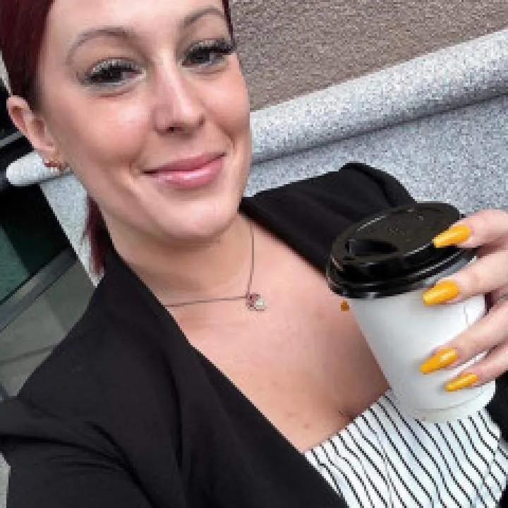 Ina Aless Photo On Jungo Live