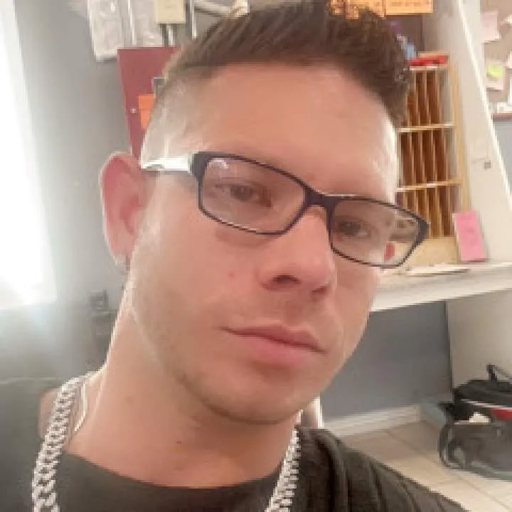 Oliver Photo On Jungo Live