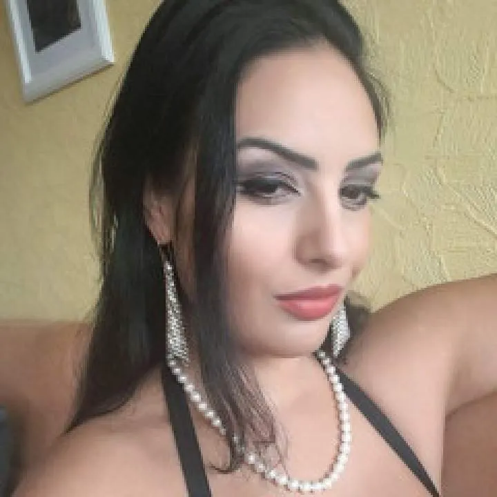 Mucky Levitta Photo On Jungo Live