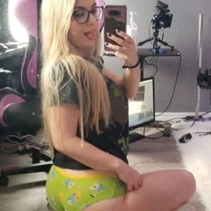 Hornykalie Photo On Jungo Live