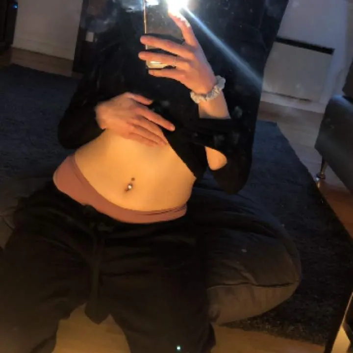 Evelyn Photo On Jungo Live