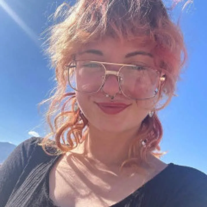 Bettykiss Photo On Jungo Live