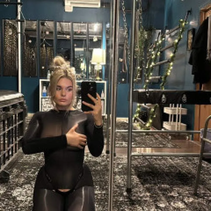 Dasha Bond Photo On Jungo Live