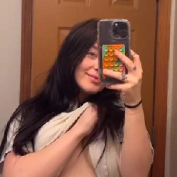 Karina Photo On Jungo Live