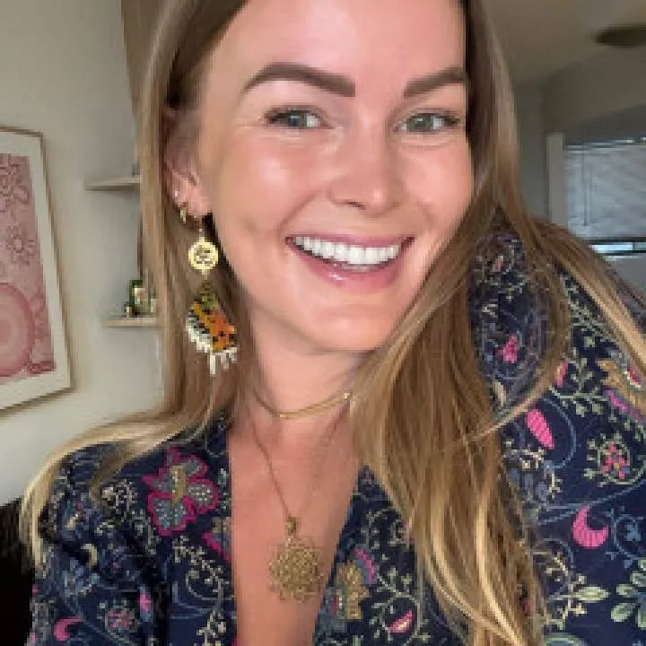 Sarah Photo On Jungo Live