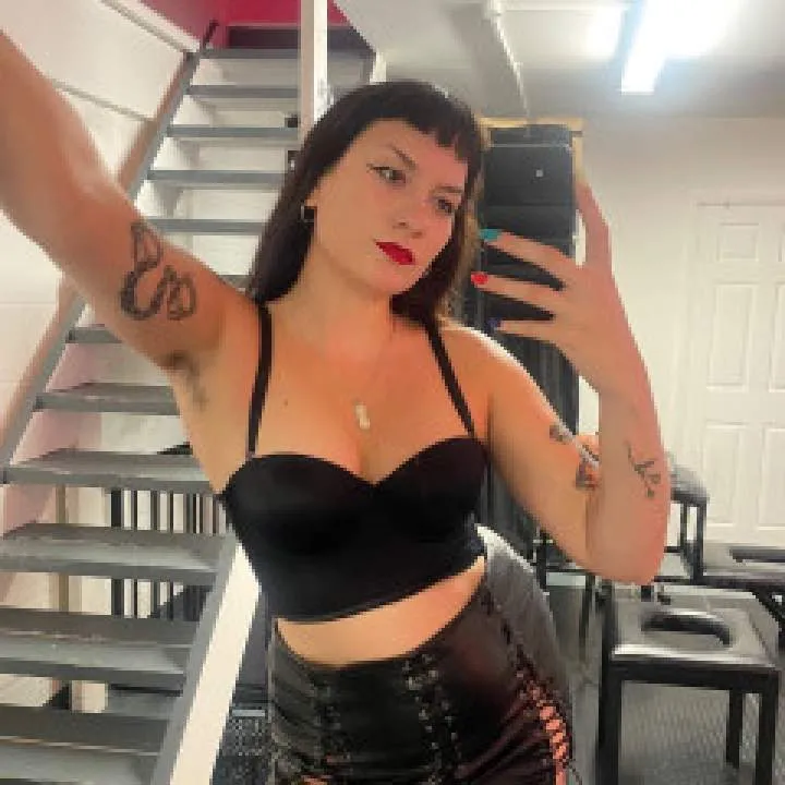 Goddess Natasha Photo On Jungo Live