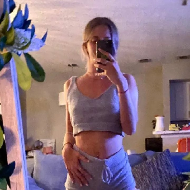 Ashley Photo On Jungo Live