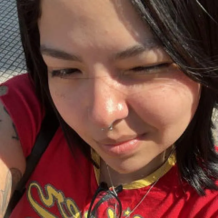 Rebecca Photo On Jungo Live