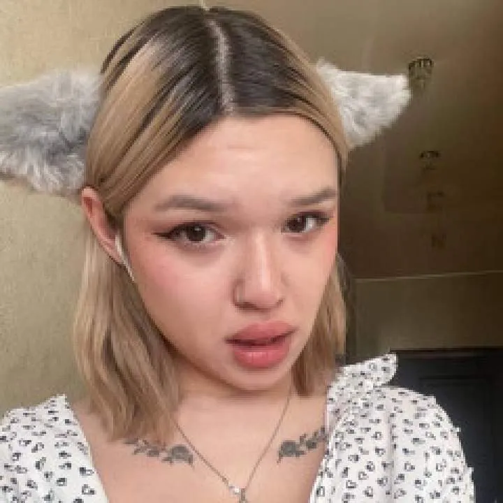 Michelle Photo On Jungo Live