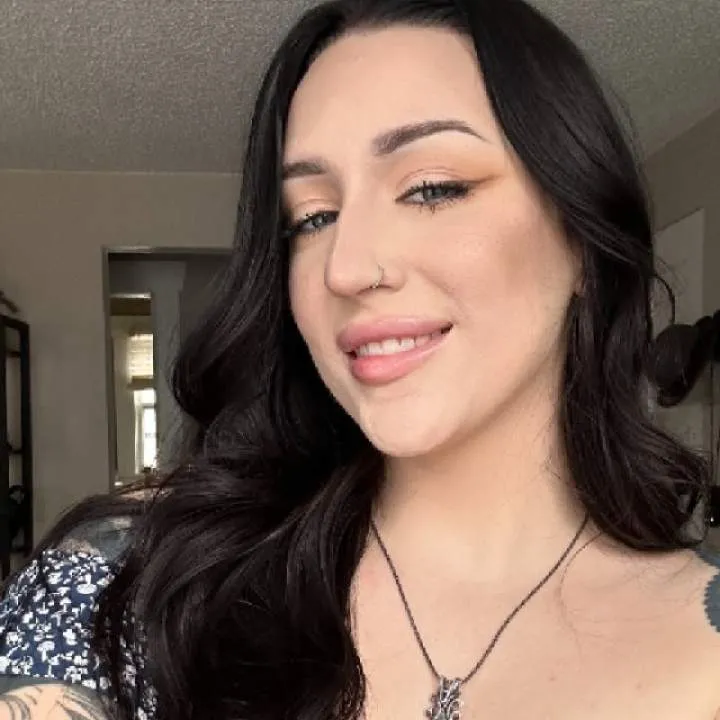 Mistress Lisa Photo On Jungo Live