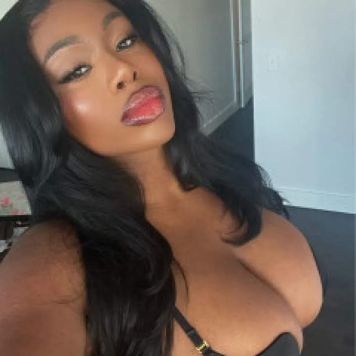 Kayla Photo On Jungo Live