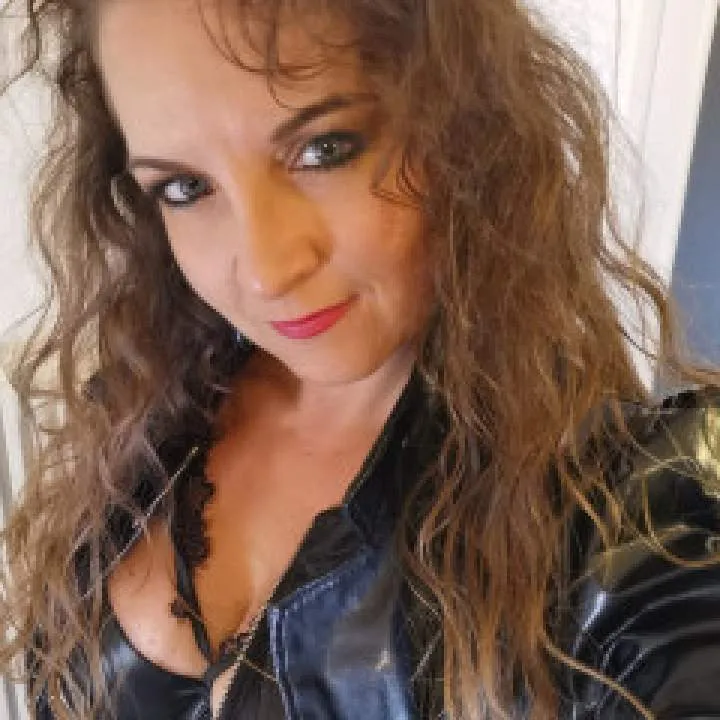 Goddess Kimberly Photo On Jungo Live