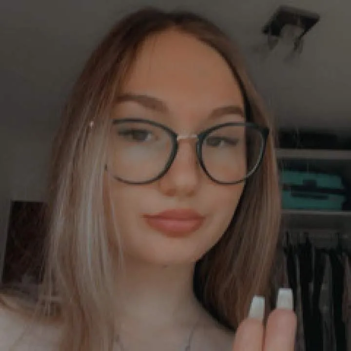 Ellenellen Photo On Jungo Live