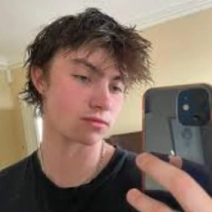 Peg Me Please Photo On Jungo Live